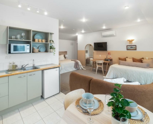 Asure Admiral's View Motel 2